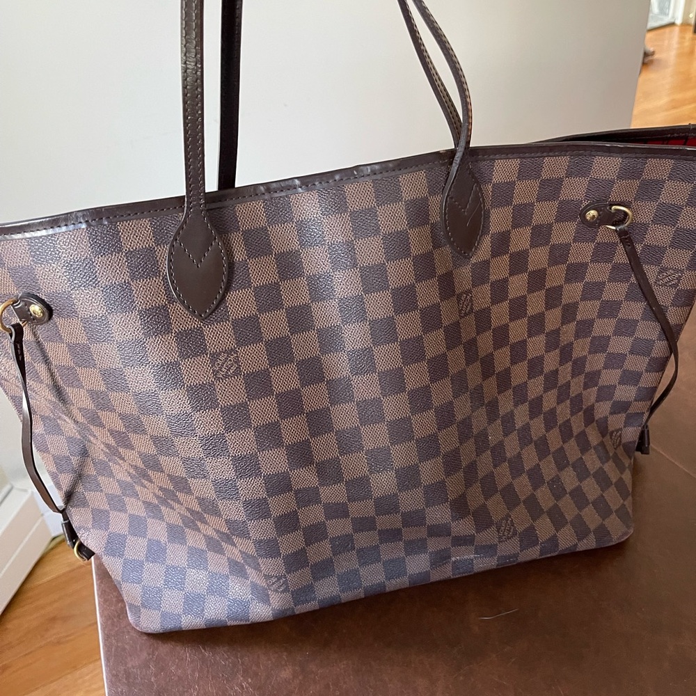 Louis Vuitton Damier Ebene Canvas Tote in Brown